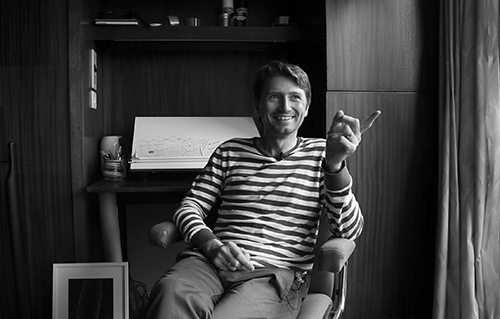 1562724300984531.jpg 圖1 創(chuàng)始人馬特·派克.jpg